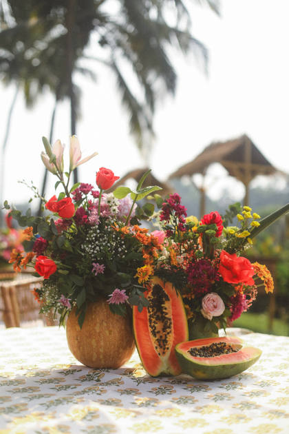 Tablescape and Floral detail — Brunch decor — Alila Diwa Goa